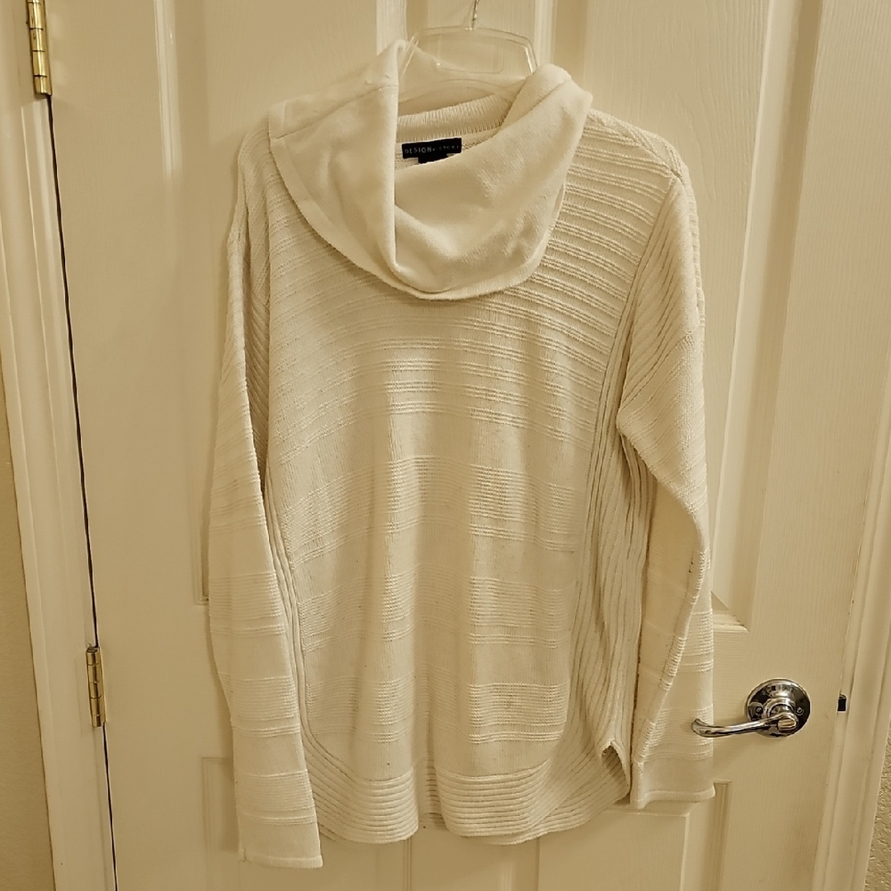 🩵Design History Cream Cowl Neck Sweater